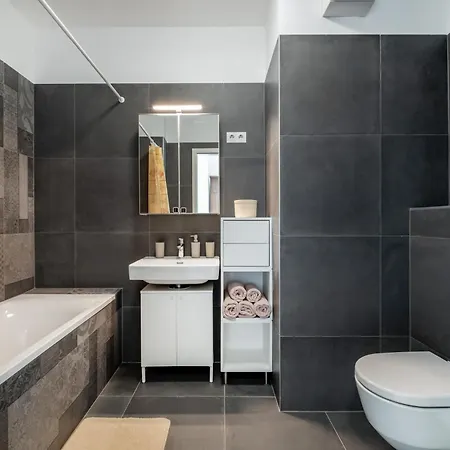 Family Fun Azur Port With Free Wellness Apartment *